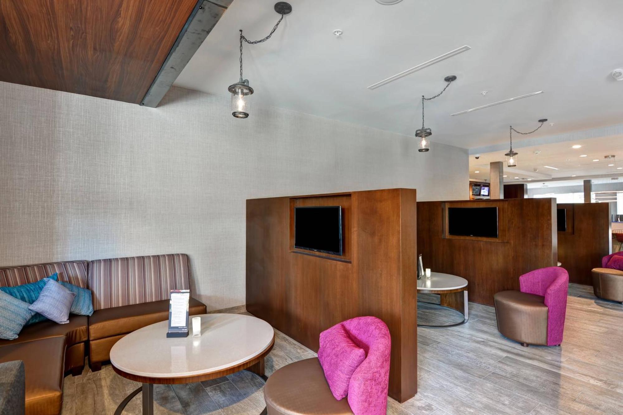 Courtyard By Marriott Long Island Islip/Courthouse Complex Ξενοδοχείο Central Islip Εξωτερικό φωτογραφία