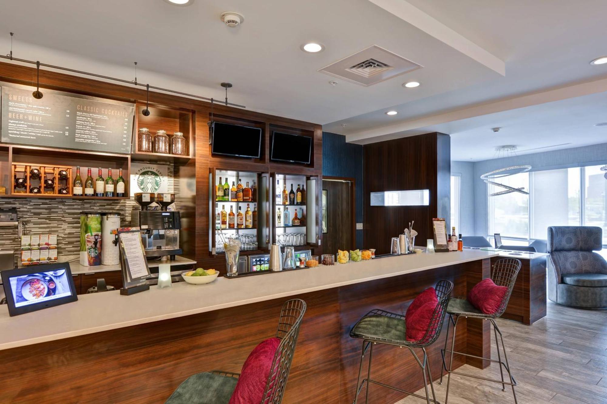 Courtyard By Marriott Long Island Islip/Courthouse Complex Ξενοδοχείο Central Islip Εξωτερικό φωτογραφία