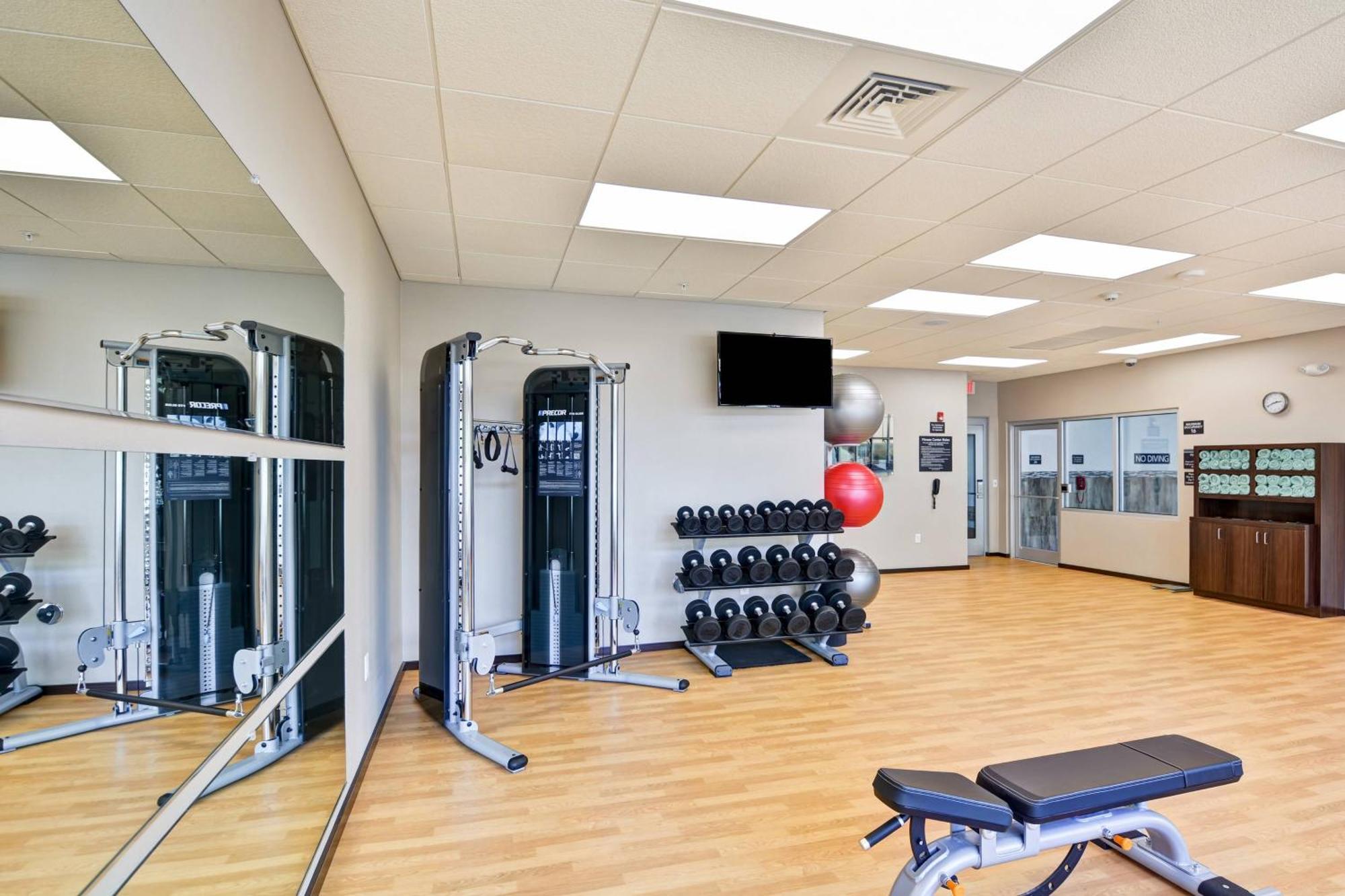 Courtyard By Marriott Long Island Islip/Courthouse Complex Ξενοδοχείο Central Islip Εξωτερικό φωτογραφία